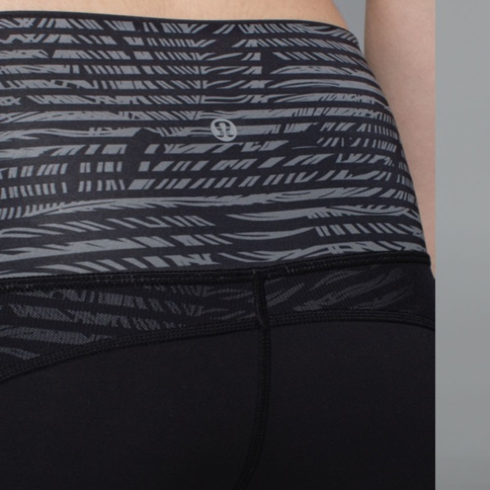 Lululemon Wunder Under Pant Roll Down SE size 4 - Picture 8 of 14